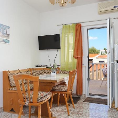 Apartments By The Sea Businci, Ciovo - 9450 Trogir Ngoại thất bức ảnh