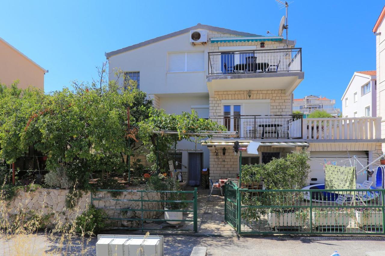 Apartments By The Sea Businci, Ciovo - 9450 Trogir Ngoại thất bức ảnh