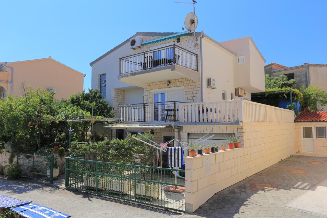 Apartments By The Sea Businci, Ciovo - 9450 Trogir Ngoại thất bức ảnh